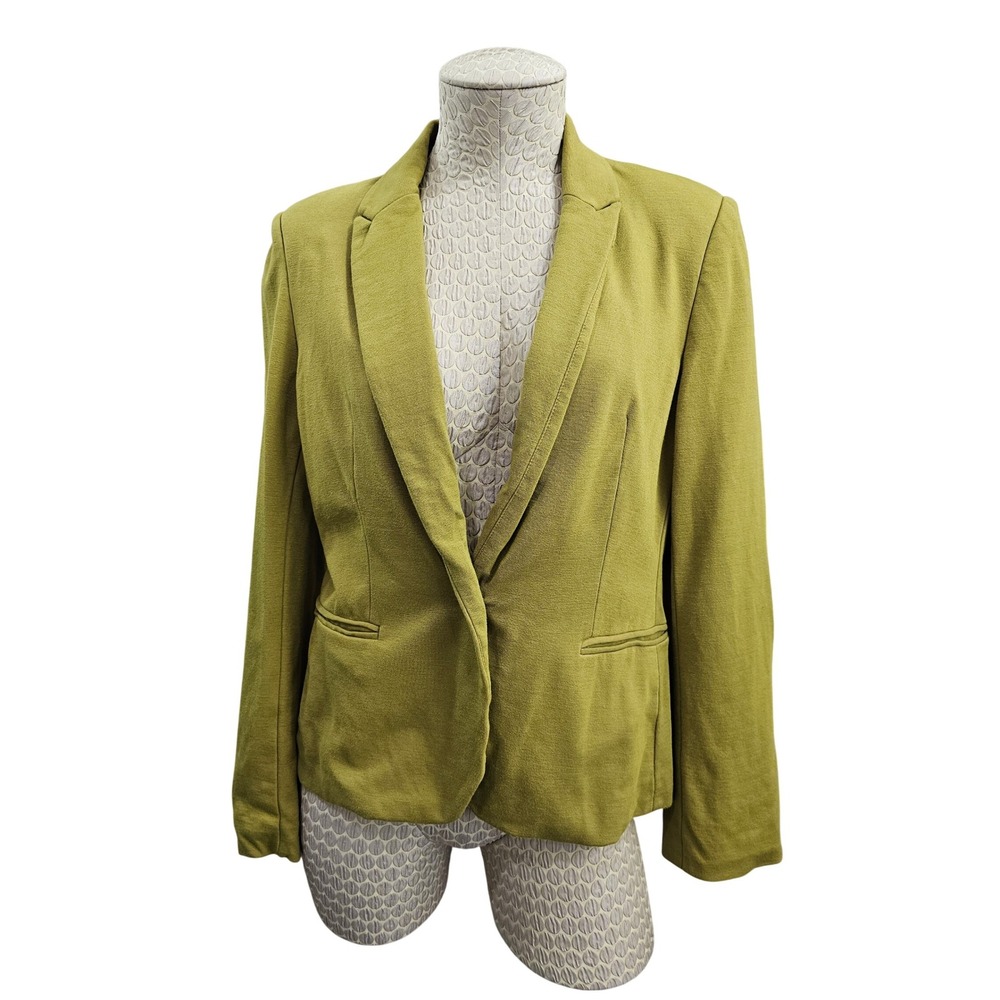 VIVIENNE TAM Petite Medium Blazer Jacket Olive Green Single‎ Button Logo Jacket